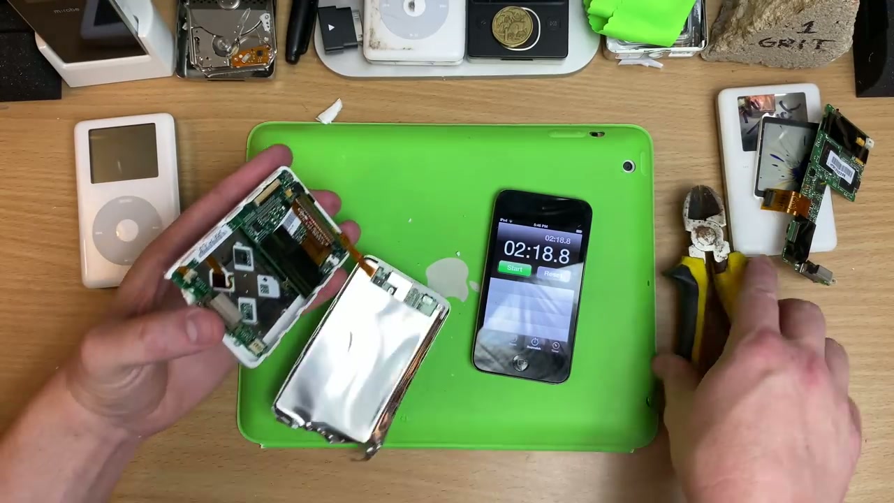 Opening iPods the wrong way. thumbnail